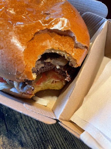 Photo of MANI ( Burgers & Kabobs ) - 1425 Marine Dr #205, West Vancouver, BC V7T 1B9